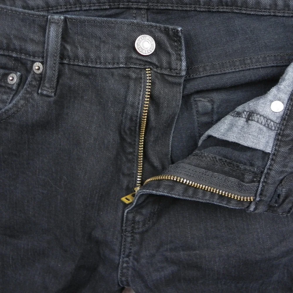 Levi's 511 Jeans Mens 33x30 Slim Fit Black Denim Pants Stretch Everyday Casual